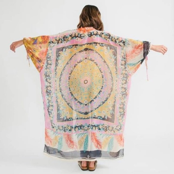 Free People Jackets & Blazers - NWT Free People Leonora Kimono One Size Magic Comb
